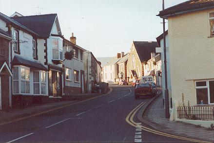main_road_up_pic